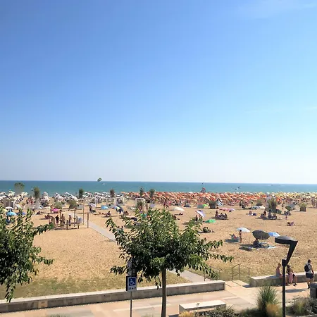 Isola Clara Apartment *